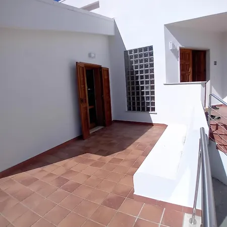 Gæstehus Carachouse *