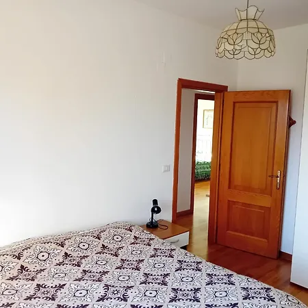 Casa de hóspedes Carachouse