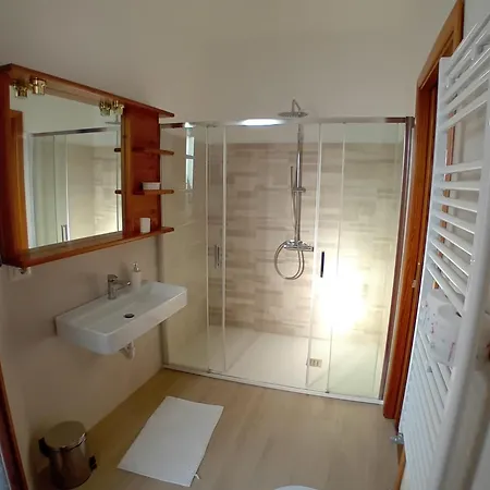 Casa de hóspedes Carachouse